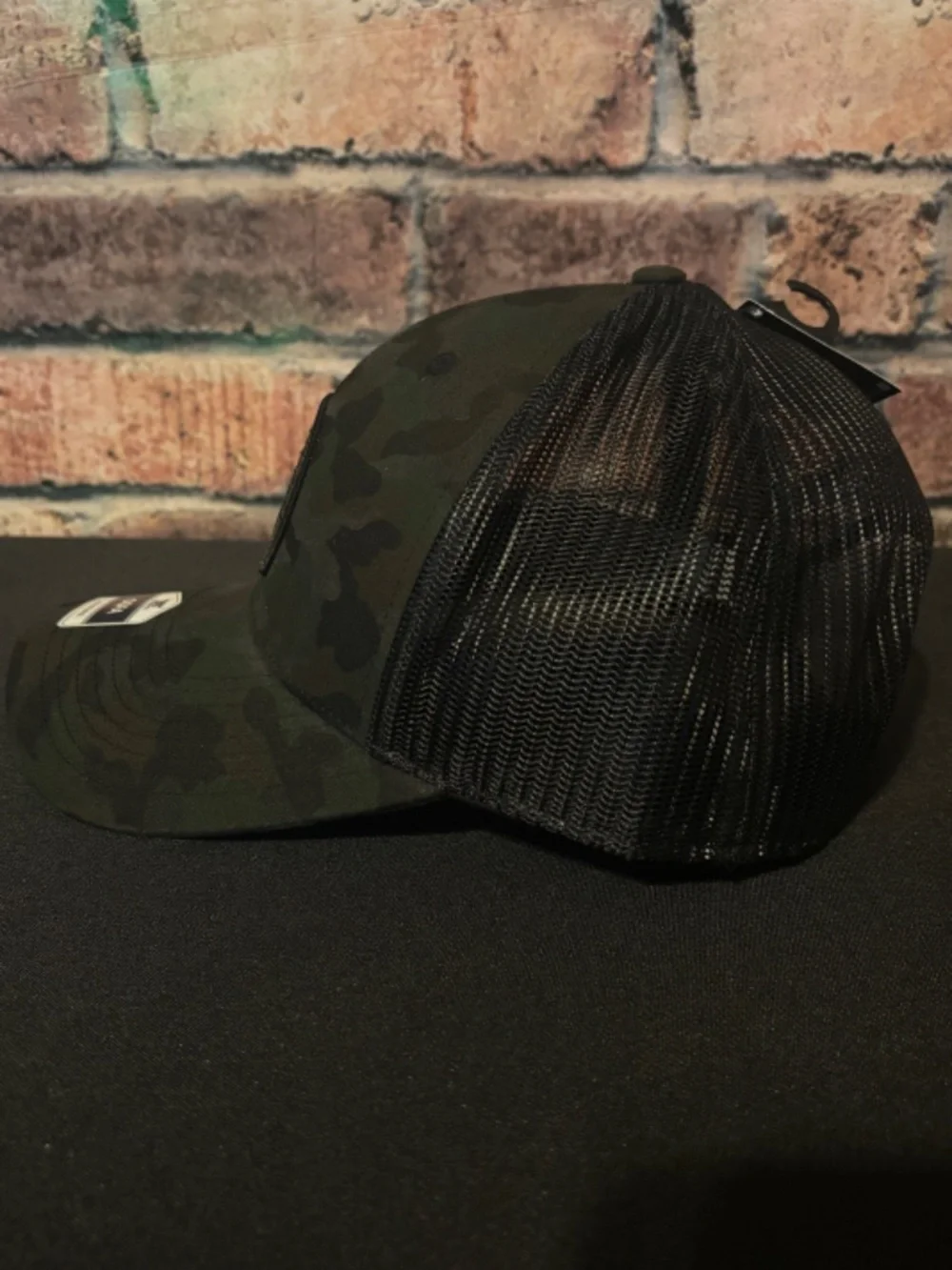 Fan Favorite San Francisco Giants Camo Trucker Snapback Hat